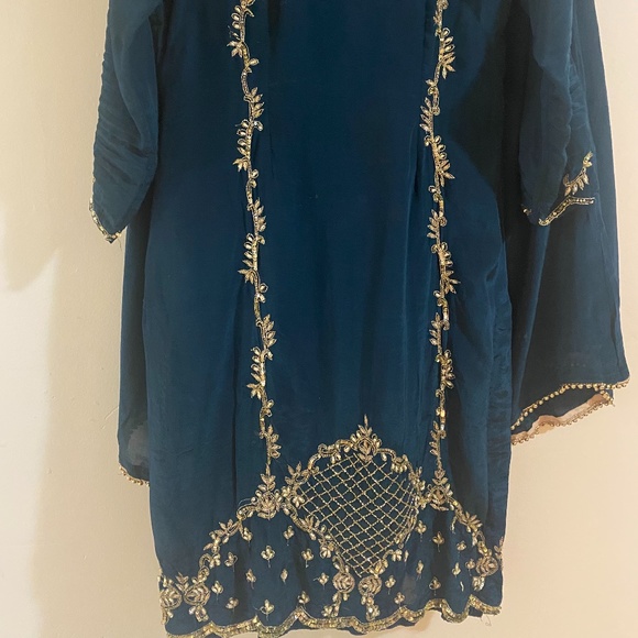Punjabi Suit - Picture 1 of 5